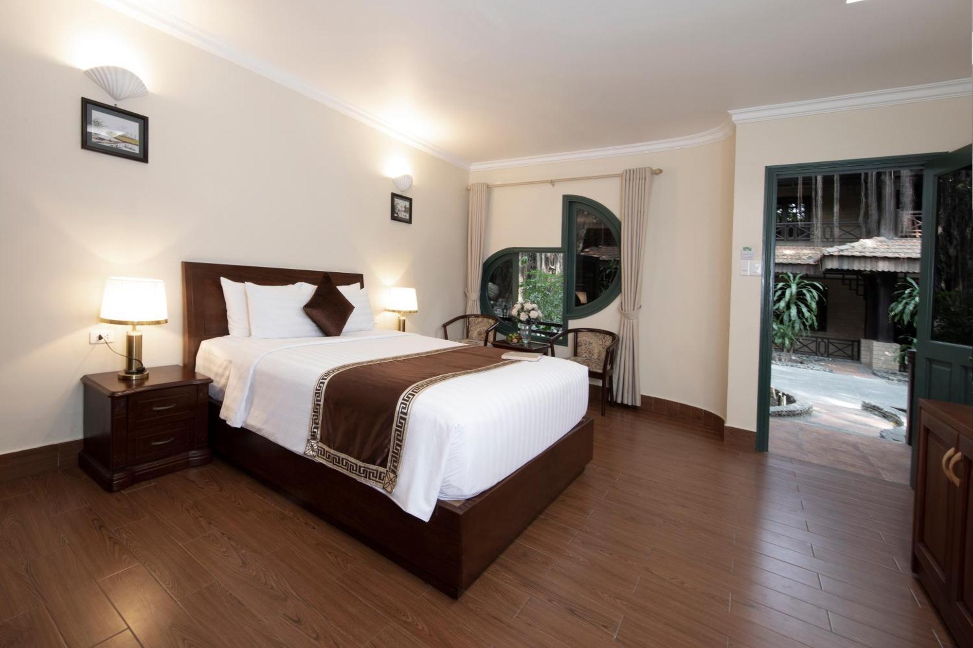 Phuong Nam Resort Thuan An Exteriör bild